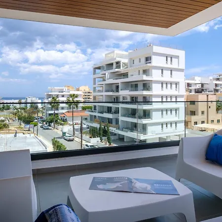 The Mackenzie Azure 2br Near & Pool Apartamento